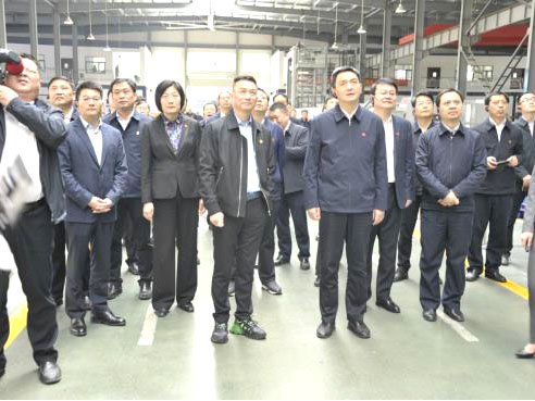 江西省委常委、南昌市委書記李紅軍視察金虎集團(tuán)